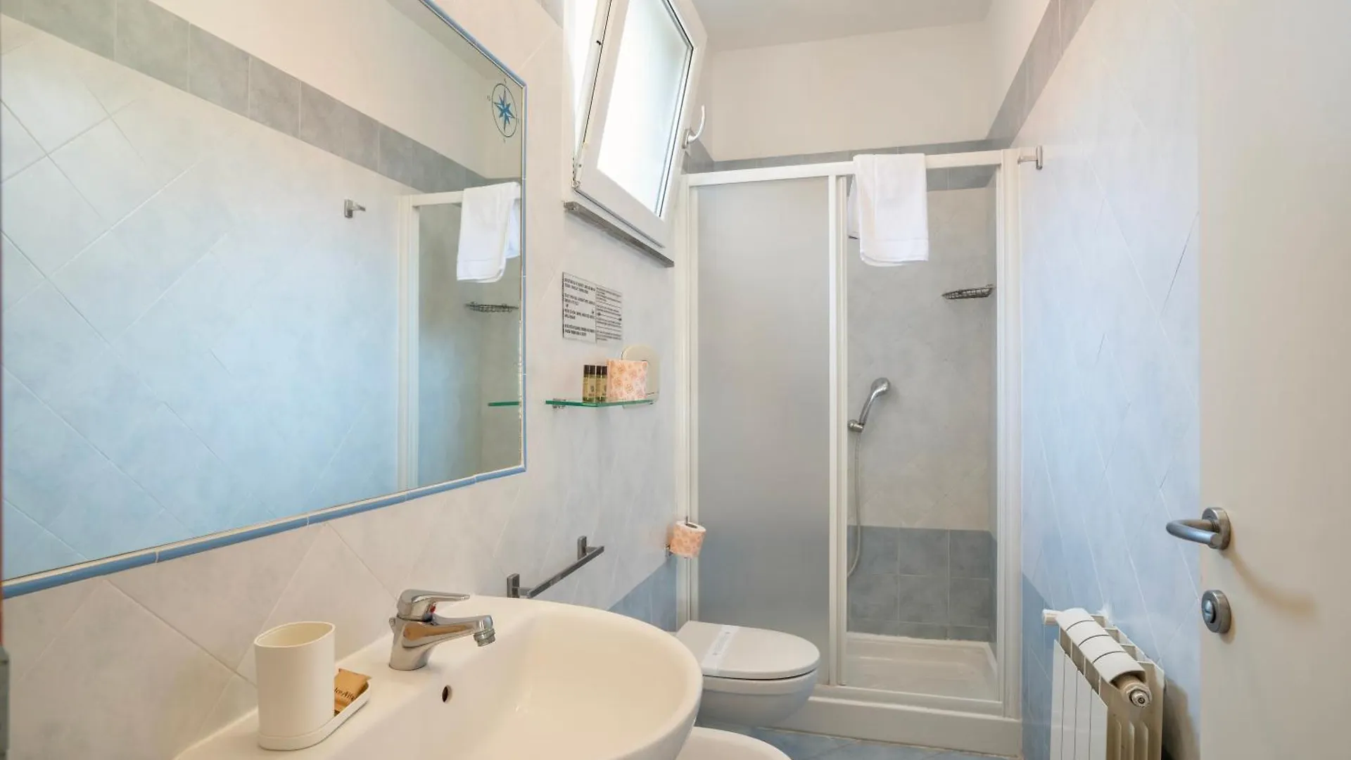 Residence With Swimming Pool In Mazzanta Just 600 Meters From The Beach Aparthotel